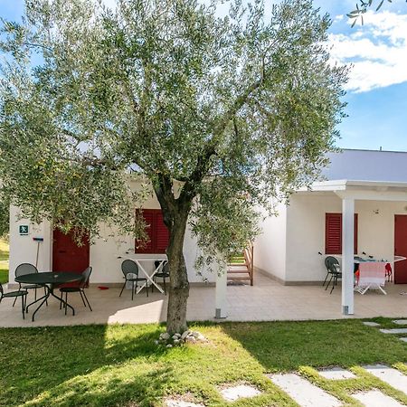 Villaggio Baia Del Monaco مانفريدونيا الغرفة الصورة