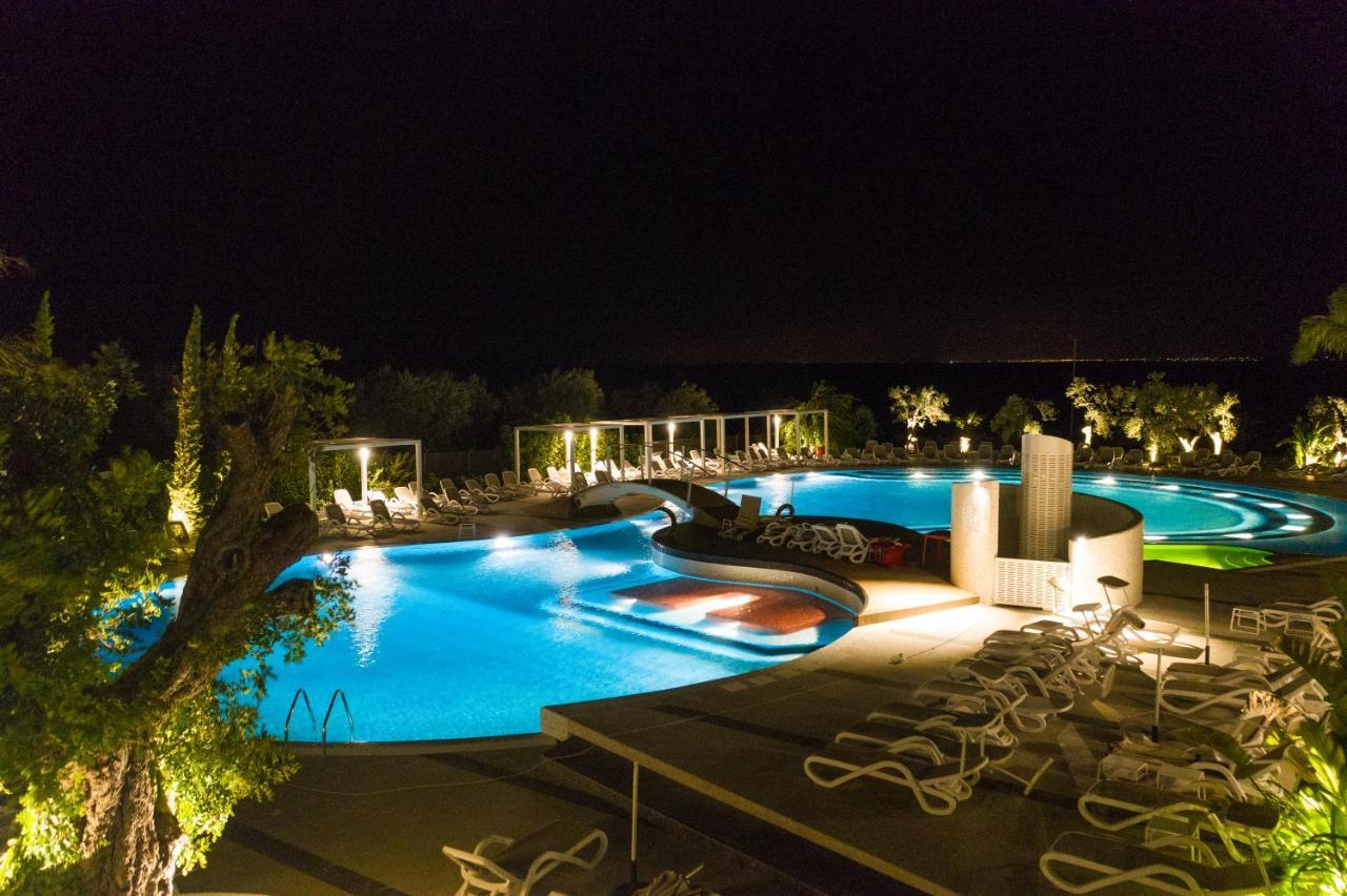 Villaggio Baia Del Monaco مانفريدونيا المظهر الخارجي الصورة